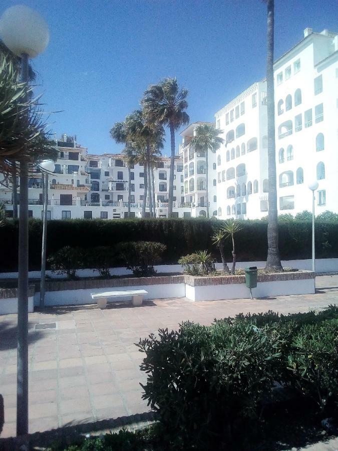 Marina Real 214 - Puerto De La Duquesa Appartamento Castillo de Sabinillas Esterno foto